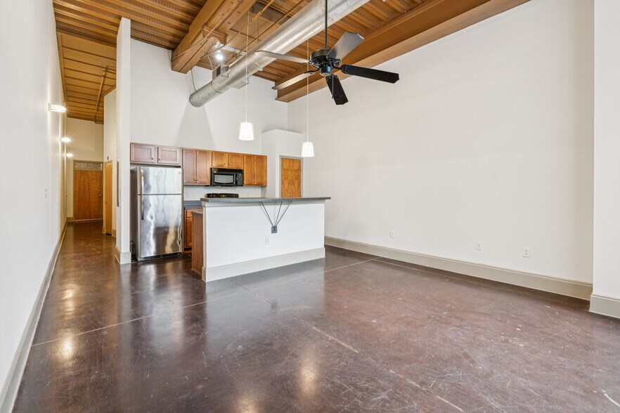 More Photos Of 2100 Main St, Porterdale Apartments For Lease