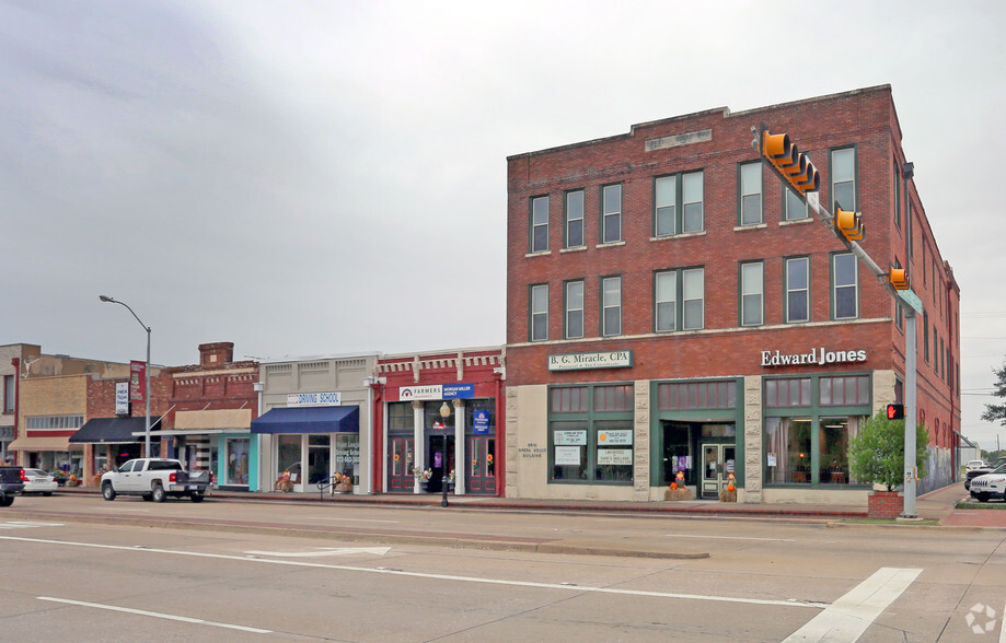 Primary Photo Of 102 E Moore Ave, Terrell Office For Sale