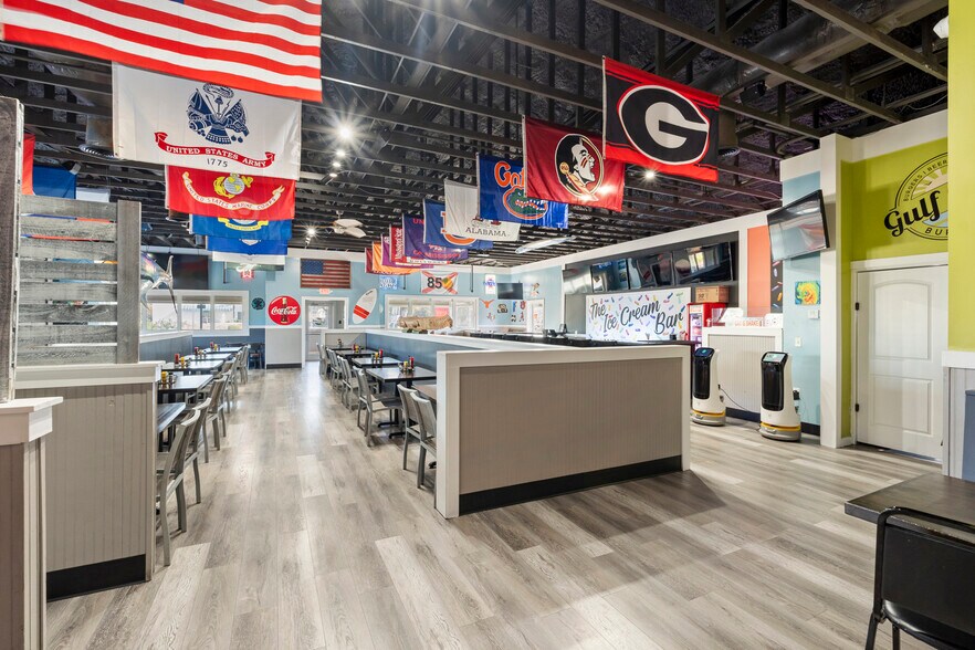 More Photos Of 10031 Hutchison Blvd, Panama City Beach Restaurant For Sale