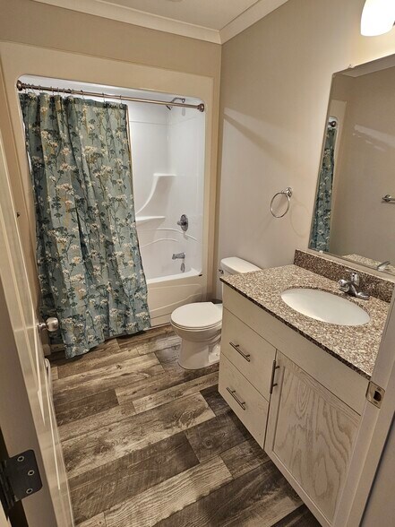 More Photos Of 2 Hunters Way, Trenton Apartments For Sale