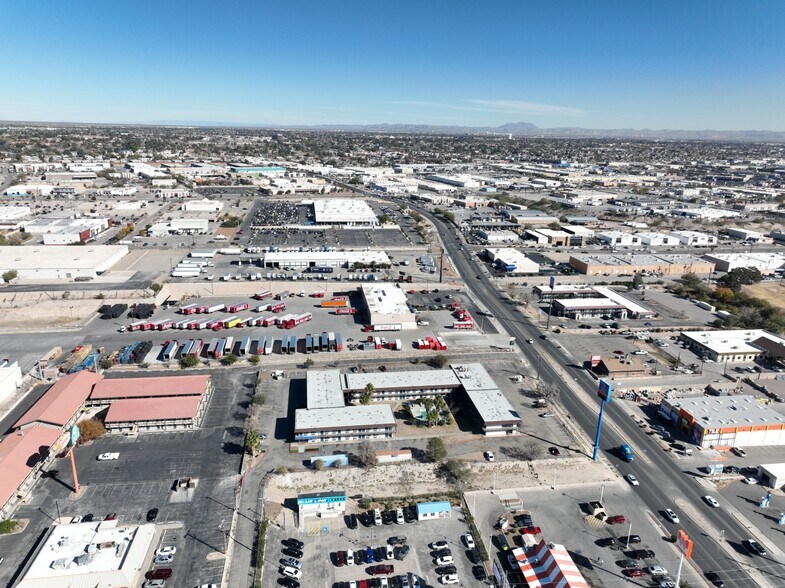 More Photos Of 11049 W Gateway Blvd, El Paso Hotel For Sale