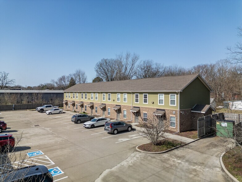 More Photos Of 156 Silver St, Tullahoma Apartments For Sale