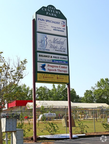 More Photos Of 2543 SW Ross Clark Cir, Dothan Office For Sale