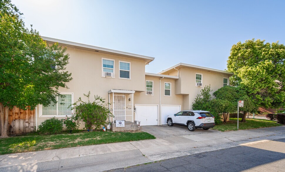 Primary Photo Of 3615 22nd St, Sacramento Apartments For Sale