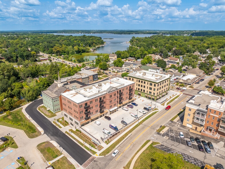 More Photos Of 525 Main St, Delafield Office For Lease