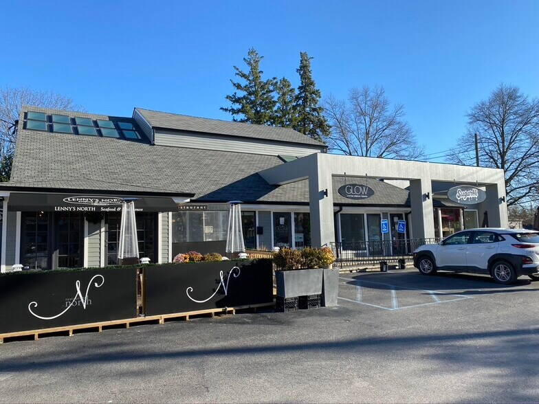 More Photos Of 382-388 Main St, Armonk General Retail For Lease