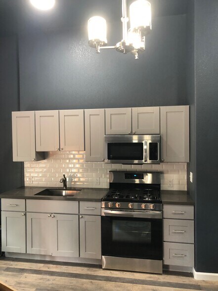 More Photos Of 2075 Baldwin Ave, Oroville Flex For Lease