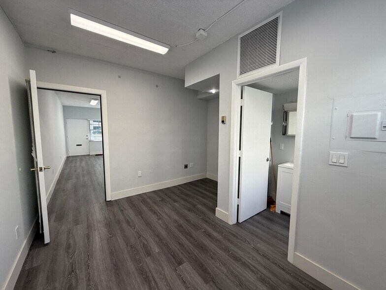 More Photos Of 145 Madeira Ave, Coral Gables Loft Creative Space For Lease