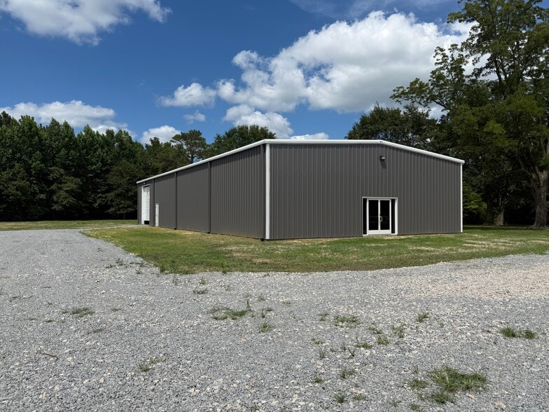 Primary Photo Of 4834 US Highway 264 W, Washington Flex For Lease