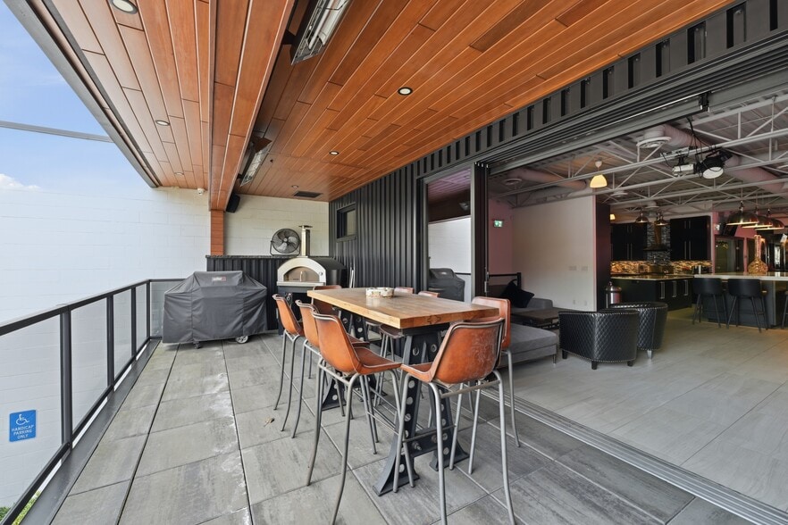 More Photos Of 935 Sherwood Ave, Coquitlam Warehouse For Sale