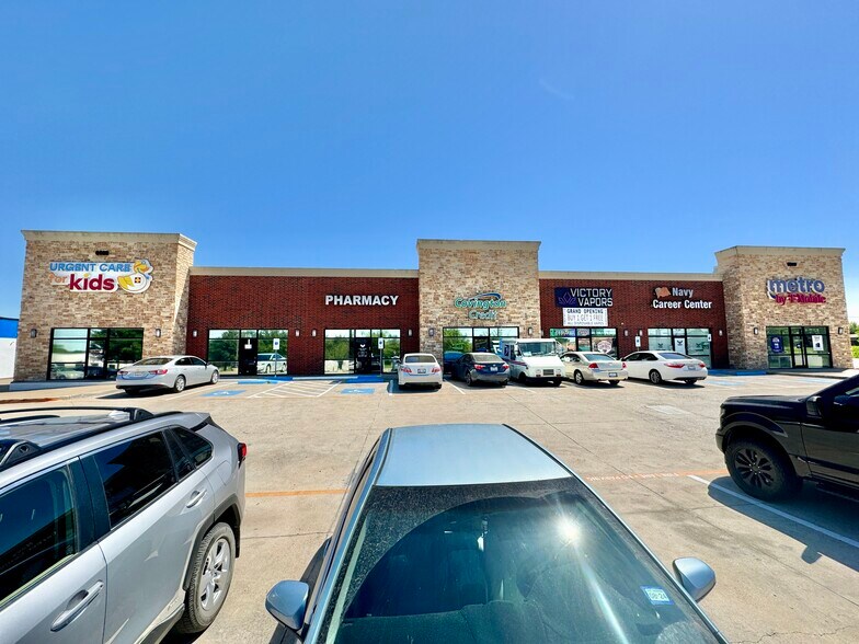 More Photos Of 6109 S Cooper St, Arlington Storefront For Lease