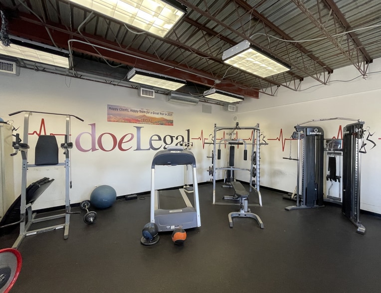 More Photos Of 1200 Philadelphia Pike, Wilmington Office For Sale