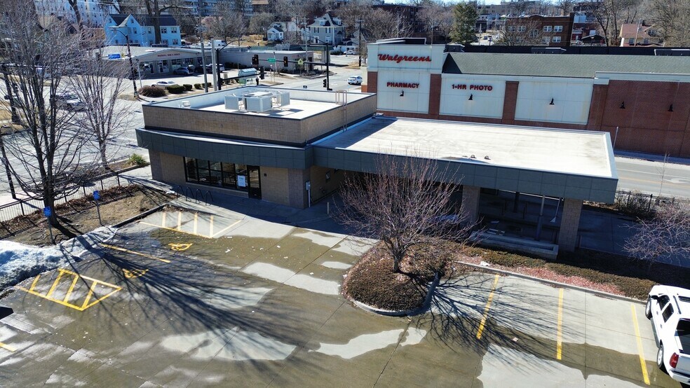 More Photos Of 3455 Ingersoll Ave, Des Moines General Retail For Lease