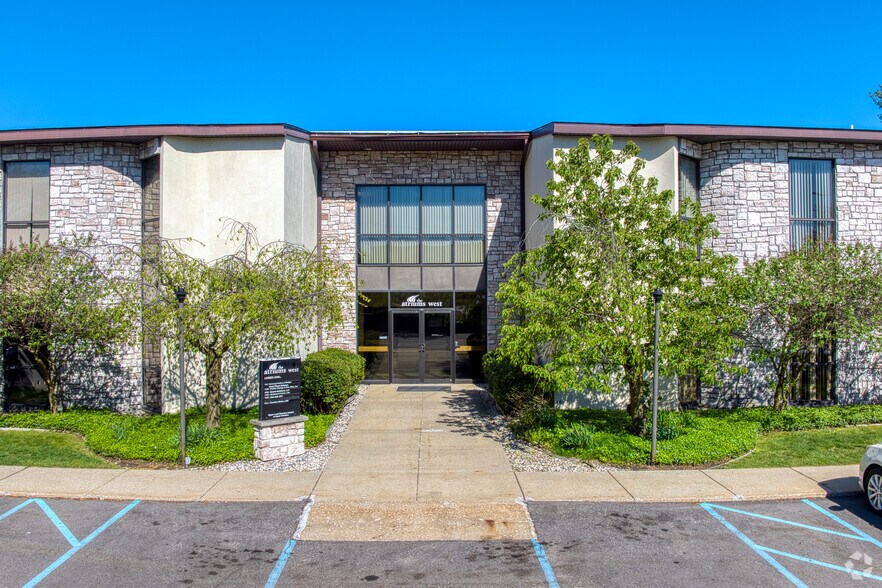 More Photos Of 4341 S Westnedge Ave, Kalamazoo Office For Lease