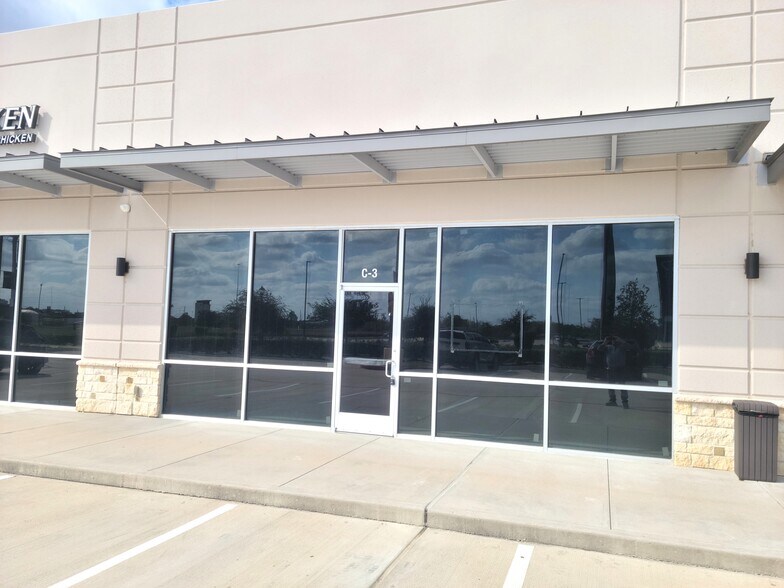 More Photos Of 1227 Grand West Blvd, Katy Storefront For Sale