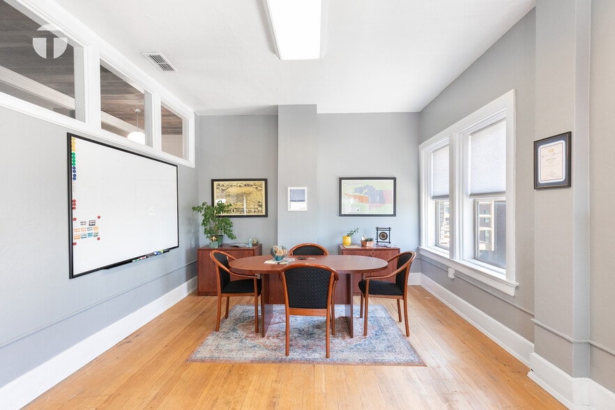 More Photos Of 110 N San Joaquin St, Stockton Office For Sale