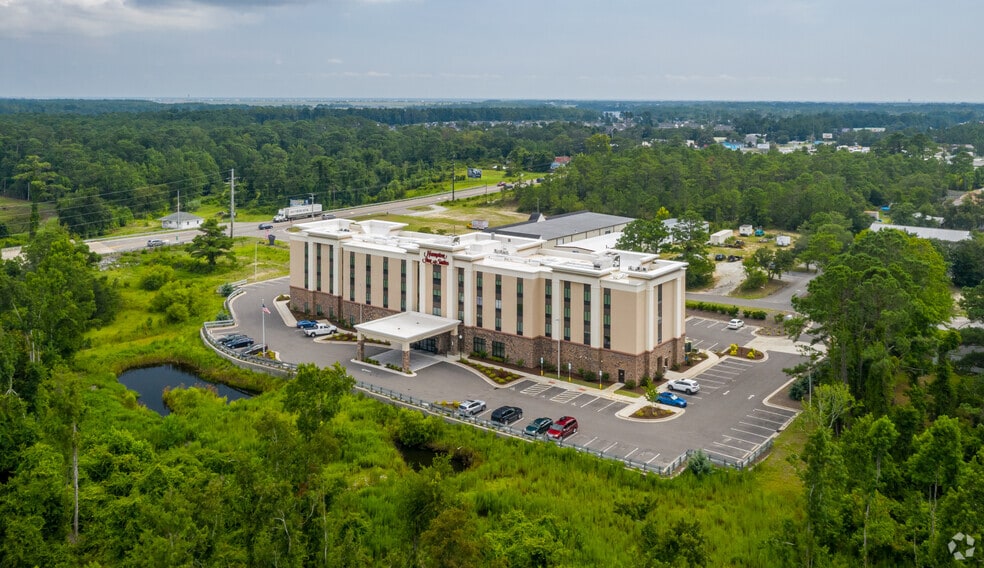 More Photos Of 4820 Port Loop Rd SE, Southport Hotel For Sale