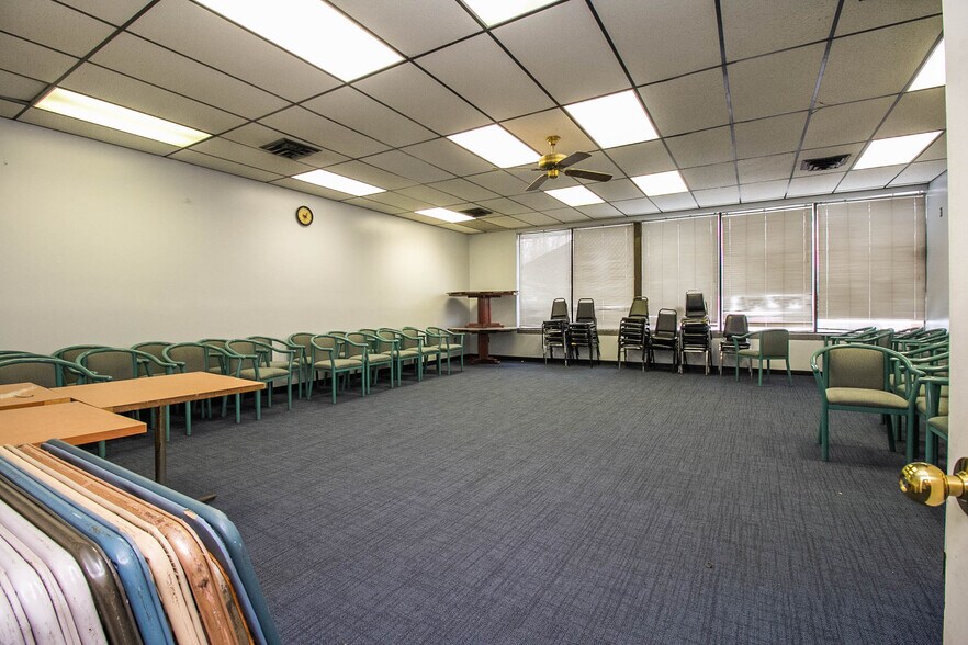 More Photos Of 31117 Plymouth Rd, Livonia Lodge Meeting Hall For Sale