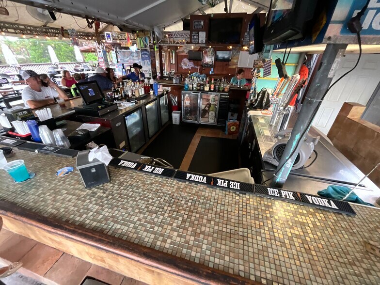 More Photos Of 4835 Cortez Blvd, Spring Hill Restaurant For Sale