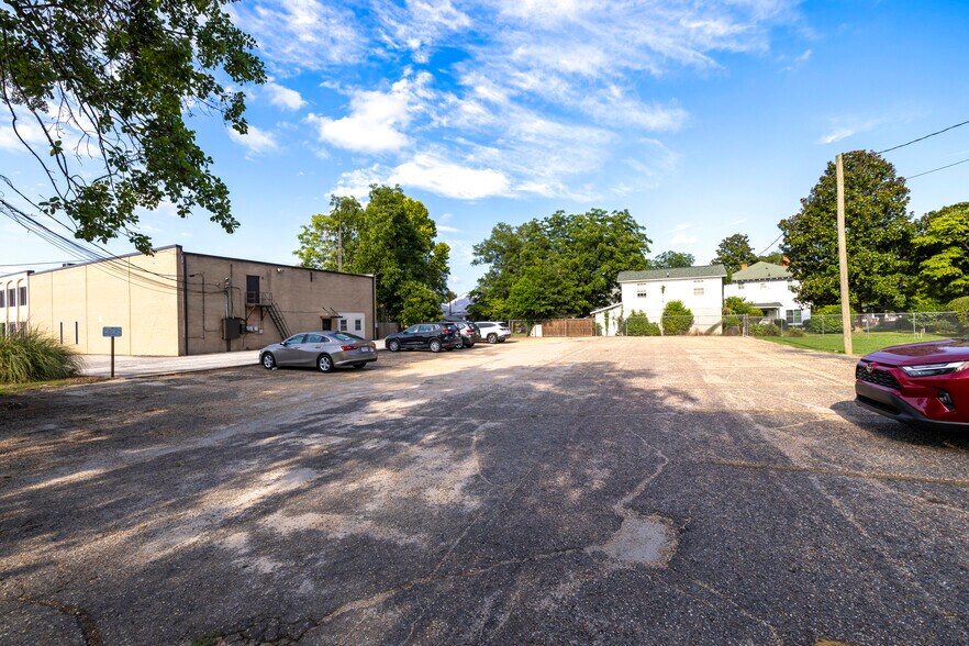 More Photos Of 410 W Liberty St, Sumter Office Residential For Sale