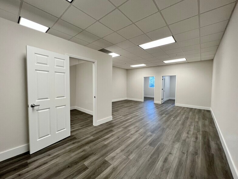 More Photos Of 7791 NW 46th St, Doral Office For Sale