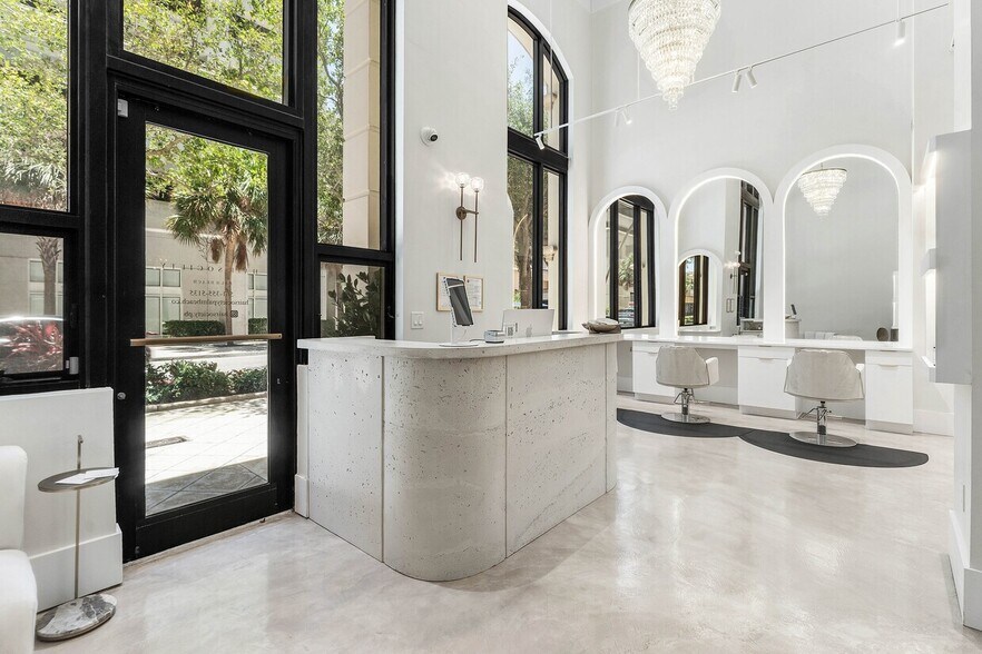 More Photos Of 801 S Olive Ave, West Palm Beach Apartments For Sale
