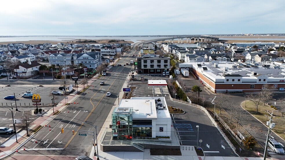 More Photos Of 201 E 9th St, Ocean City Bank For Sale