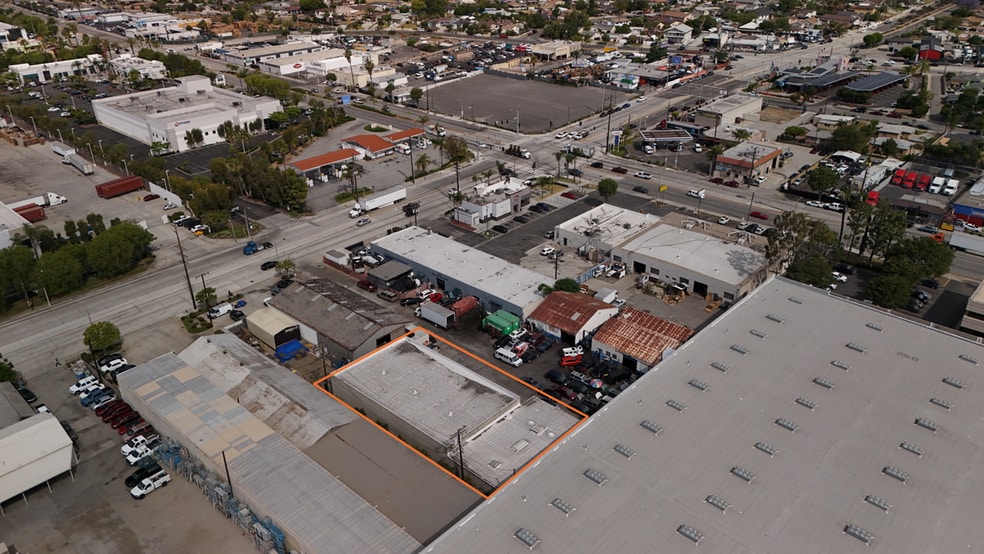 More Photos Of 12712 Carmenita Rd, Santa Fe Springs Warehouse For Lease
