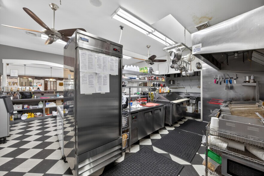 More Photos Of 2693 Community Dr, Bath Restaurant For Sale
