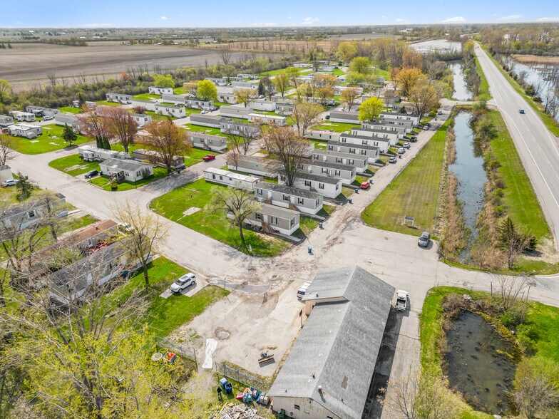 More Photos Of 765 S River Rd, Bay City Manufactured Housing Mobile Home Park For Sale