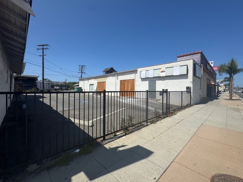 More Photos Of 1816 Pacific Coast Hwy, Lomita Office For Sale