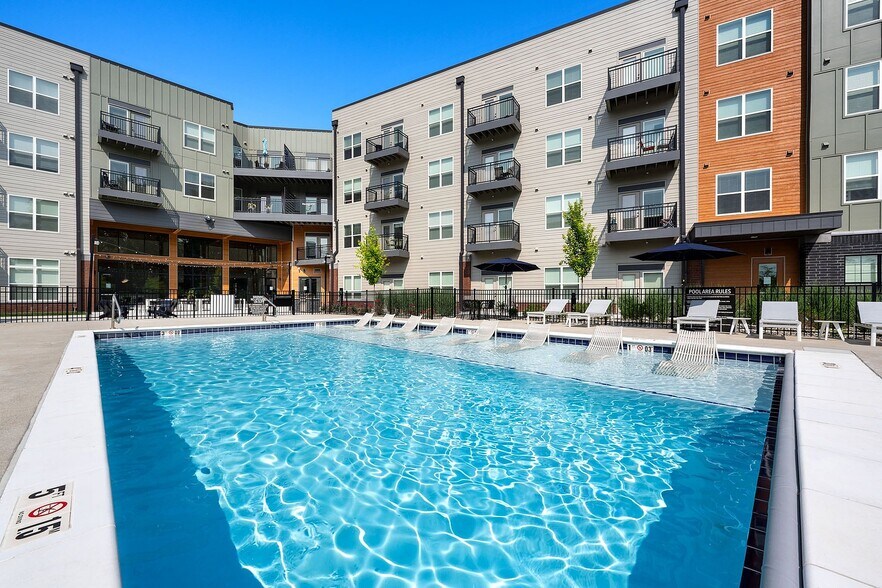 More Photos Of 400 Truesdell Ave, La Porte Apartments For Lease
