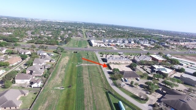 More Photos Of 11110 S Highway 6, Sugar Land Freestanding For Sale