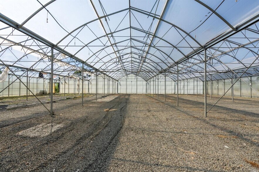 More Photos Of 6760 Pleasants Valley Rd, Vacaville Warehouse For Sale