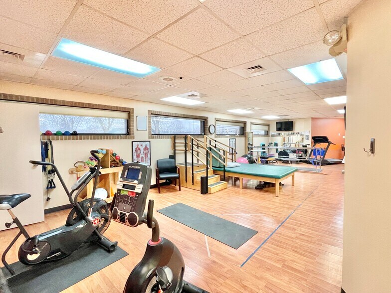 More Photos Of , Merrillville Office For Sale
