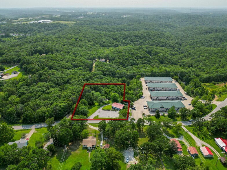 More Photos Of 22199 Highway Y, Saint Robert Medical For Sale