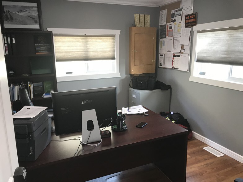 More Photos Of 4212 Hewlett Dr, Red Deer County Industrial For Sale