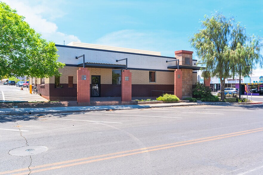 More Photos Of 108 Market St, Henderson Office For Lease