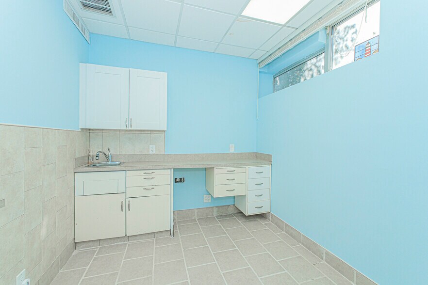 More Photos Of 2131 Richmond Rd, Staten Island Medical For Lease