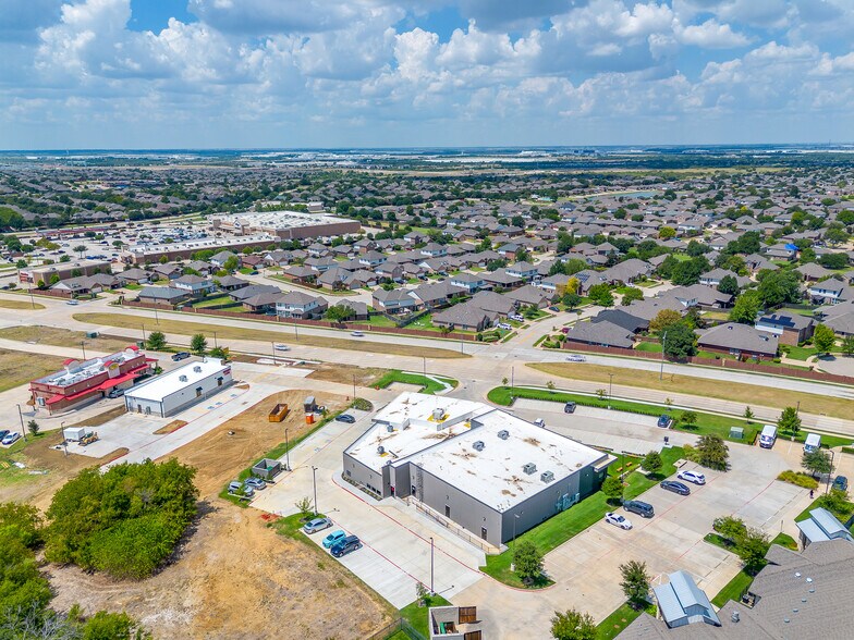 More Photos Of 12652 Timberland Blvd, Fort Worth Medical For Lease