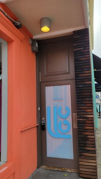 More Photos Of 3108-3110 Fillmore St, San Francisco Office For Lease