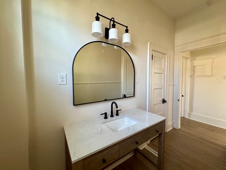 More Photos Of 159 Church St Ne, Concord Office Residential For Lease