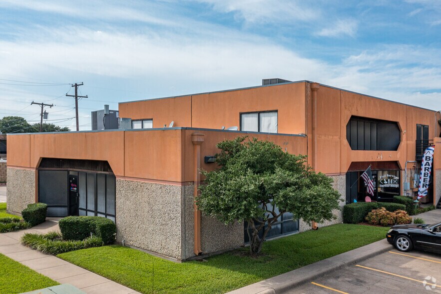 More Photos Of 5424 Rufe Snow Dr, North Richland Hills Office For Lease
