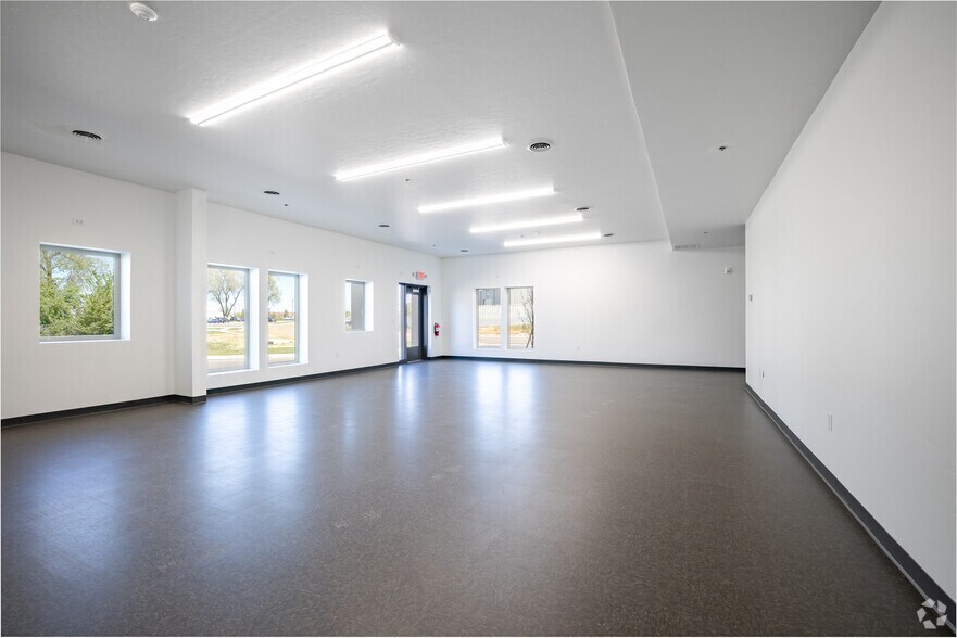 More Photos Of , Nampa Industrial For Sale