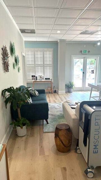 More Photos Of 1075 Duval St, Key West Apartments For Sale