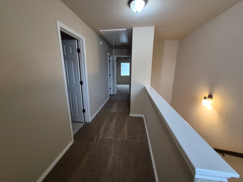 More Photos Of 8710 Vista de Nubes, Converse Apartments For Sale