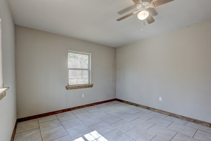 More Photos Of 27210 S Highway 125, Afton Apartments For Sale