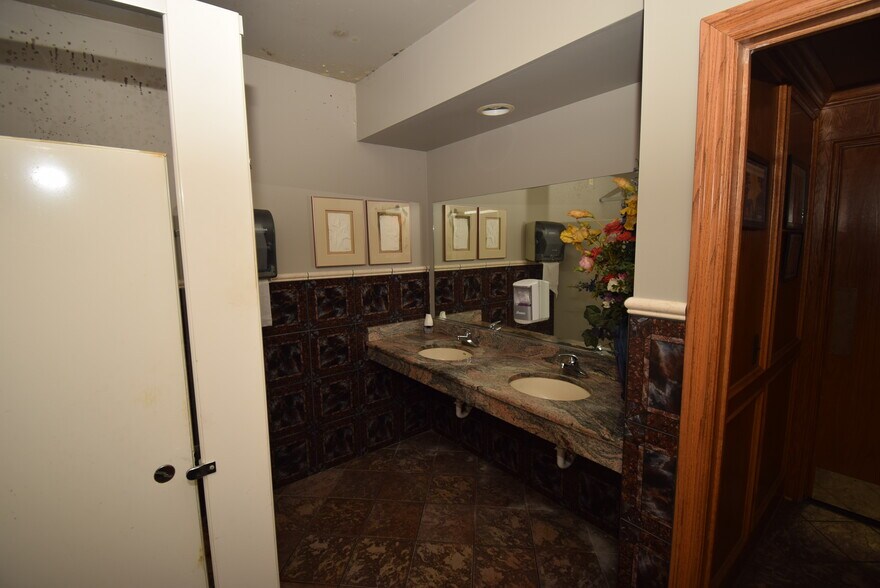 More Photos Of 62840 Van Dyke Rd, Washington Restaurant For Sale