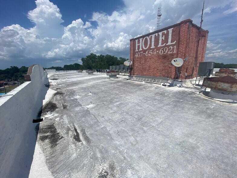 More Photos Of 99 W Plant St, Winter Garden Hotel For Sale