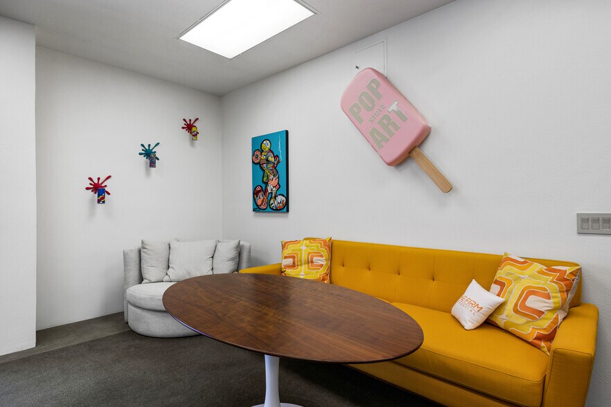 More Photos Of 74399 Hwy 111, Palm Desert Office For Sale